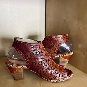 L'Artiste Spring Step Marjan-Cam Brown Floral Laser-Cut Leather Sling-back Heels